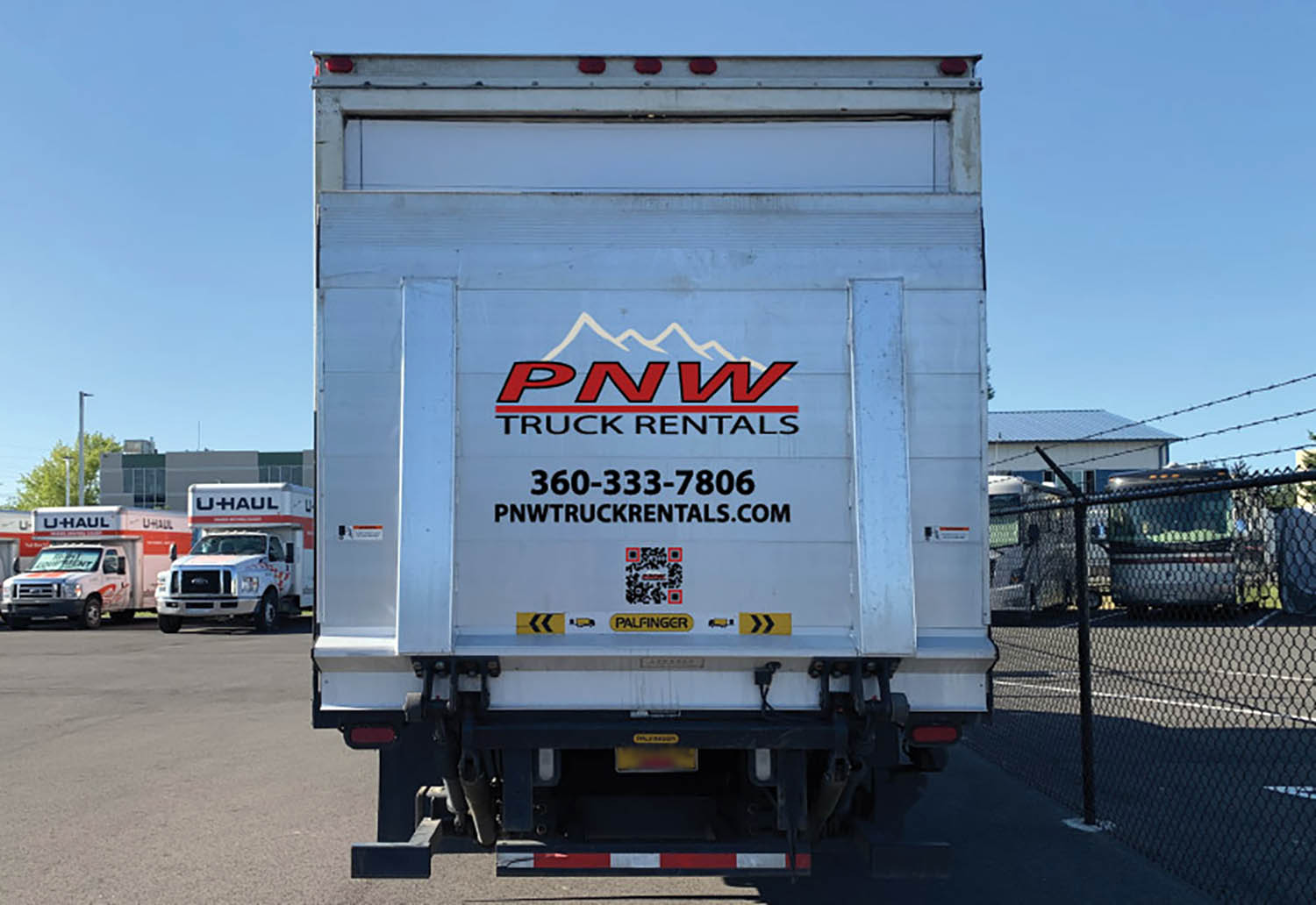 Arlington, WA Box Truck Rentals
